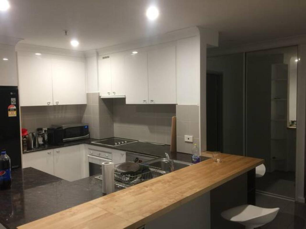Dana-Cozy Private Room In Shared Central Apt-Rm 2 แคนเบอร์รา ภายนอก รูปภาพ