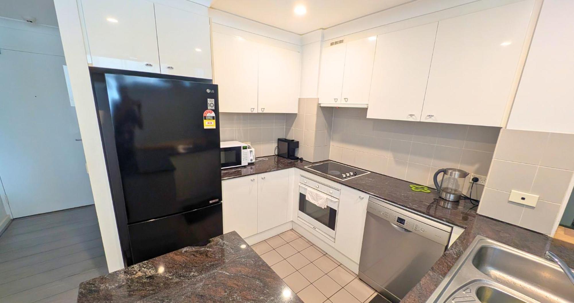 Dana-Cozy Private Room In Shared Central Apt-Rm 2 แคนเบอร์รา ภายนอก รูปภาพ